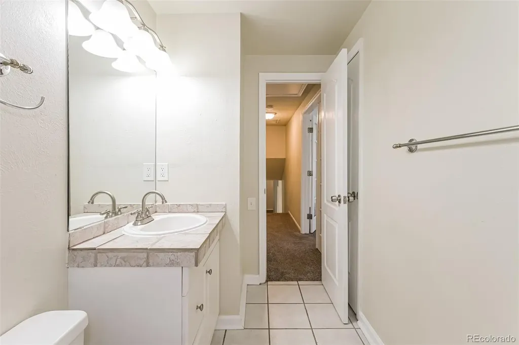2721 S Salida Way Aurora CO 80013