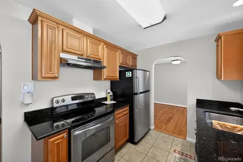 2201 Oakland Street Aurora CO 80010