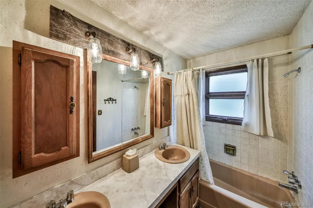 33 County Road 461 Grand Lake CO 80447