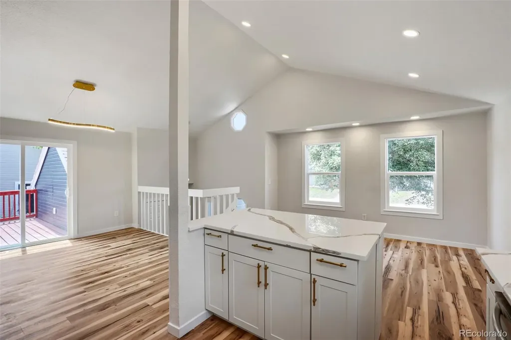 4852 S Salida Court Aurora CO 80015