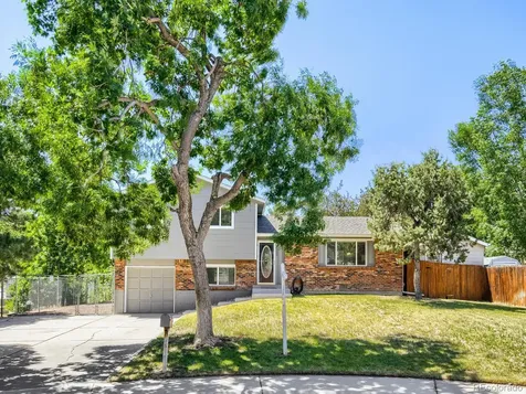 9320 W Burgundy Avenue Littleton CO 80123