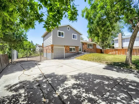 9320 W Burgundy Avenue Littleton CO 80123