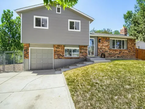 9320 W Burgundy Avenue Littleton CO 80123
