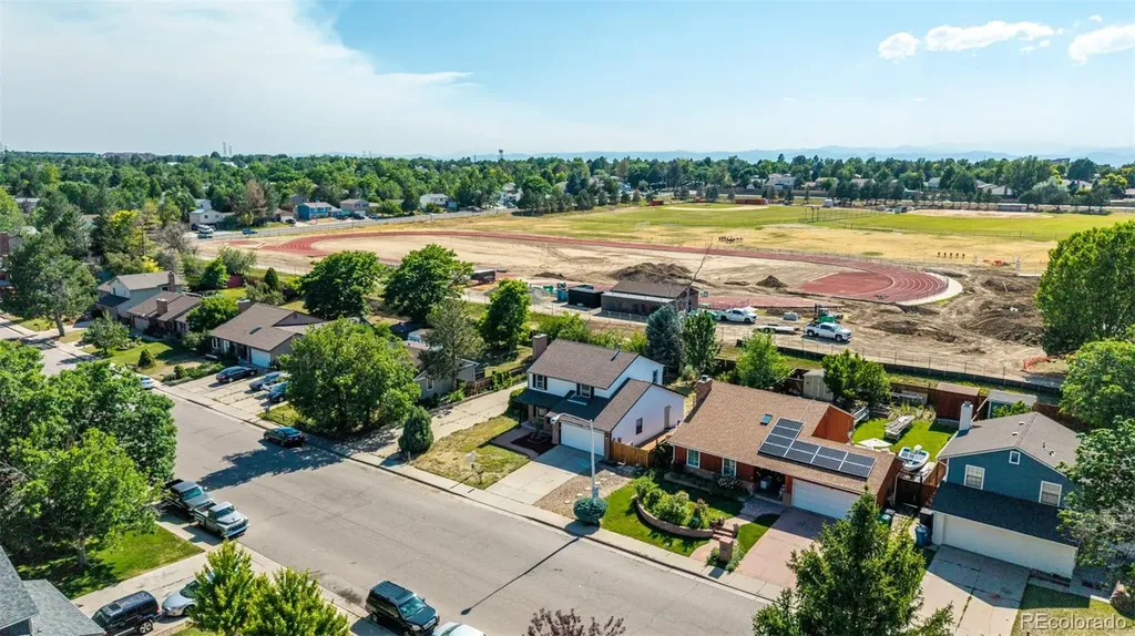 1421 S Chambers Circle Aurora CO 80012