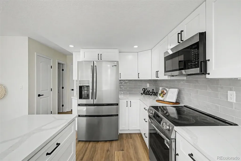 1421 S Chambers Circle Aurora CO 80012