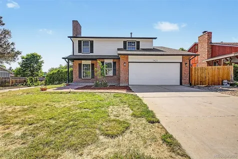 1421 S Chambers Circle Aurora CO 80012
