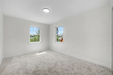 1421 S Chambers Circle Aurora CO 80012