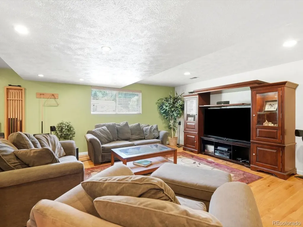 4811 W 102nd Avenue Westminster CO 80031
