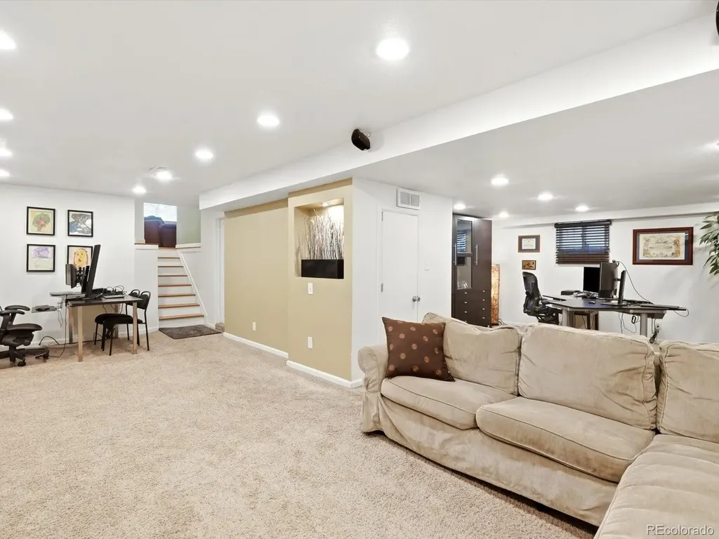 4811 W 102nd Avenue Westminster CO 80031