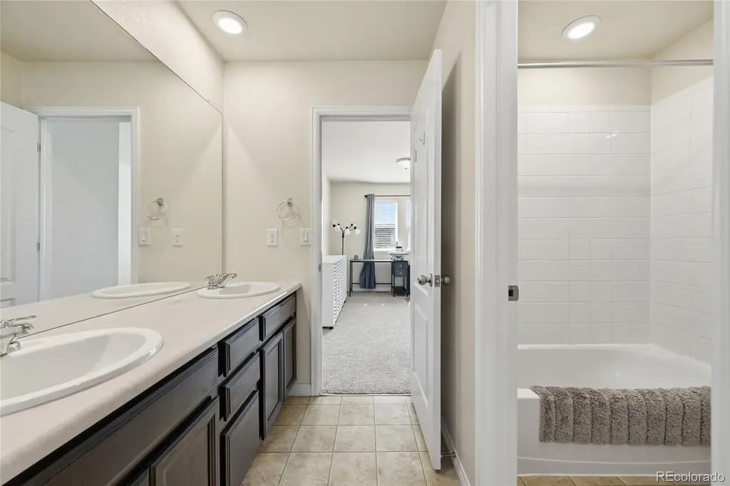 20683 E Doane Place Aurora CO 80013