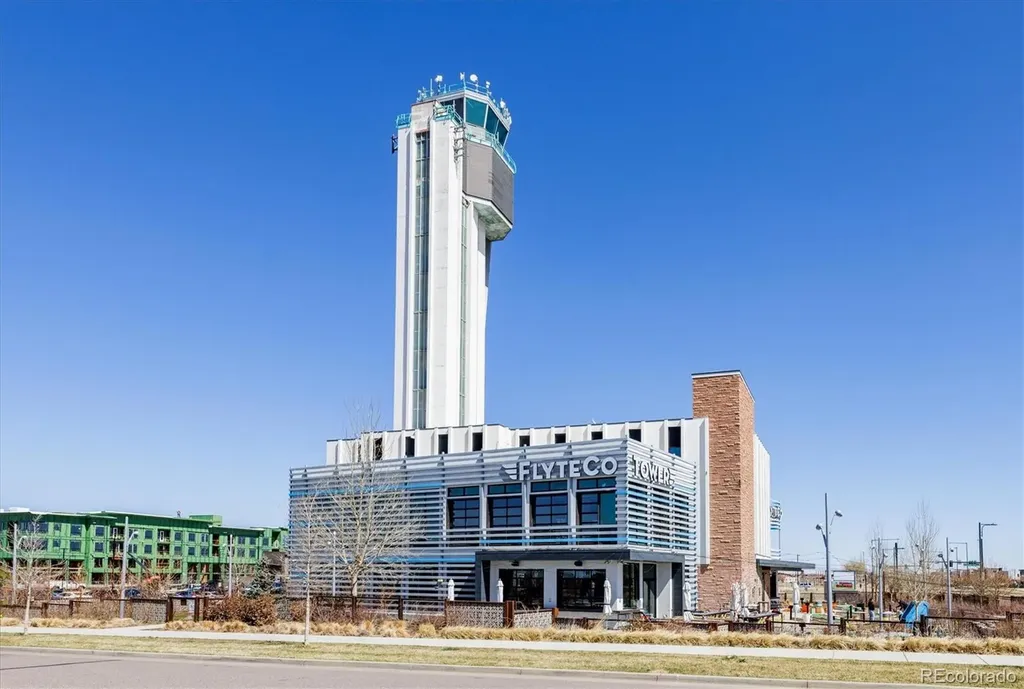 2855 Xanthia Street Denver CO 80238