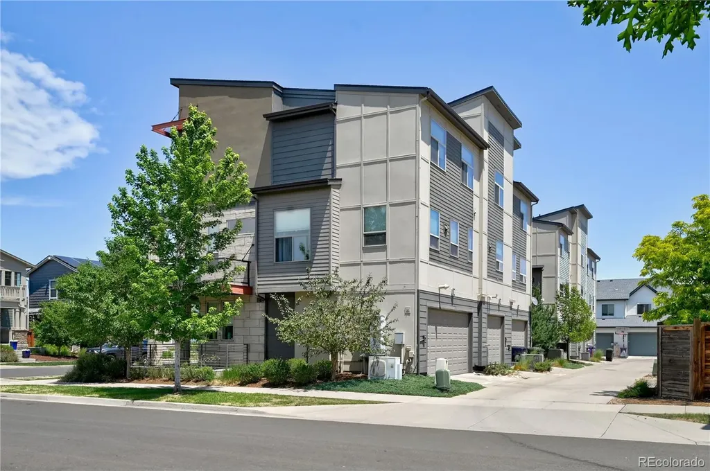 9002 E 50th Drive Denver CO 80238