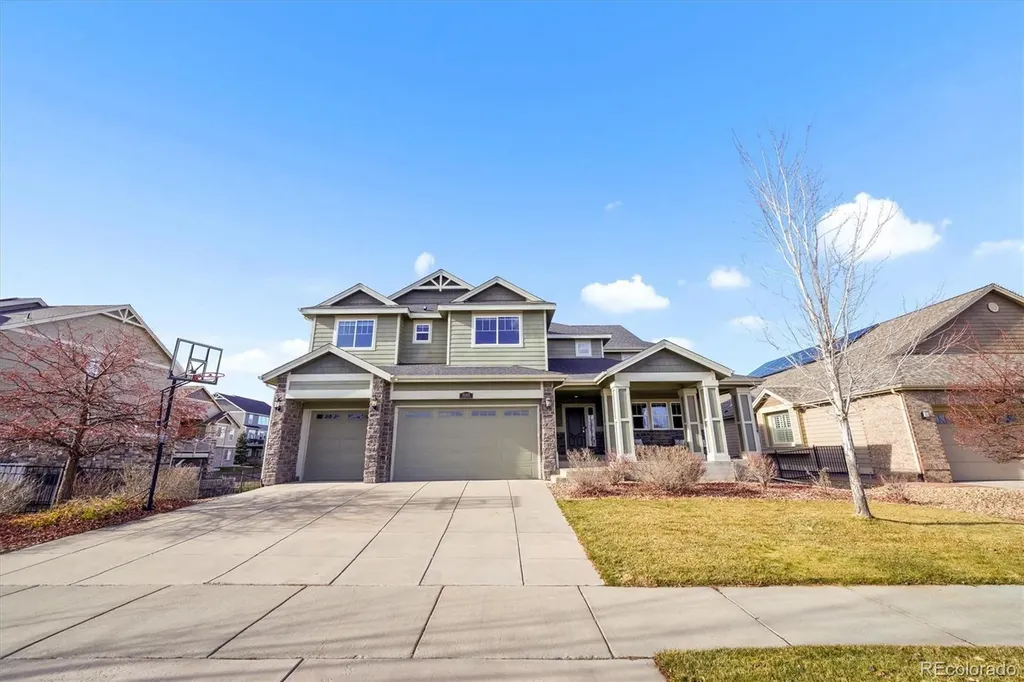 8149 S Blackstone Parkway Aurora CO 80016