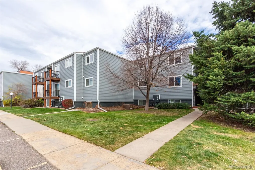 16359 W 10th Avenue Golden CO 80401