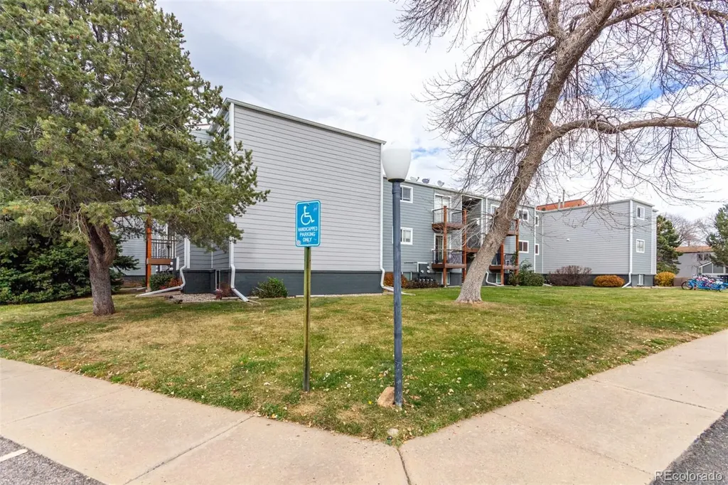 16359 W 10th Avenue Golden CO 80401