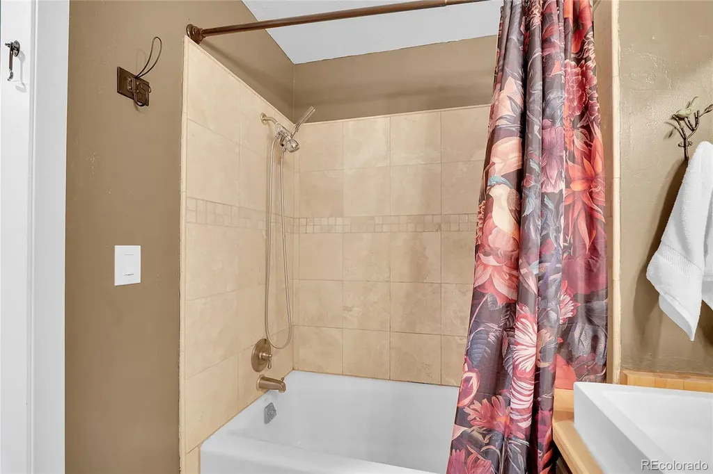5649 Quinlin Court Parker CO 80134