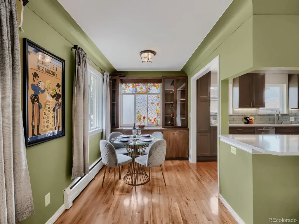 1009 Kenton Street Aurora CO 80010
