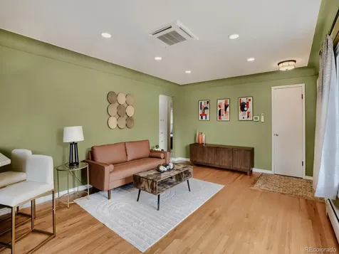 1009 Kenton Street Aurora CO 80010