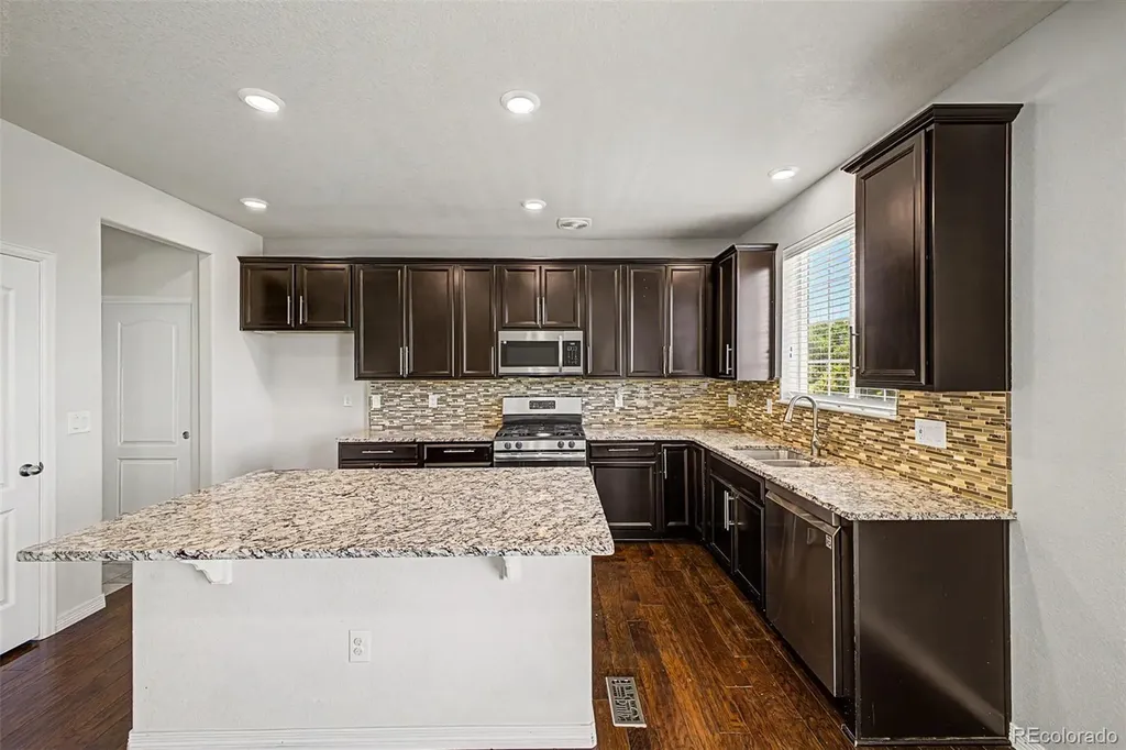20936 E Duke Place Aurora CO 80013