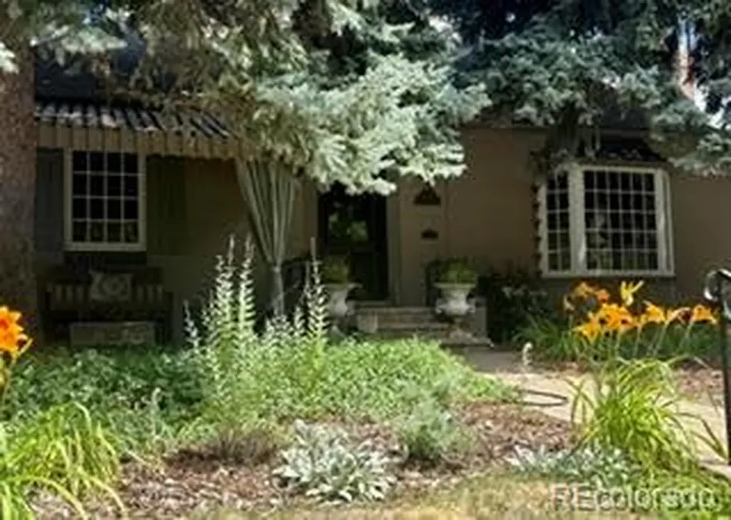 1124 Holly Street Denver CO 80220
