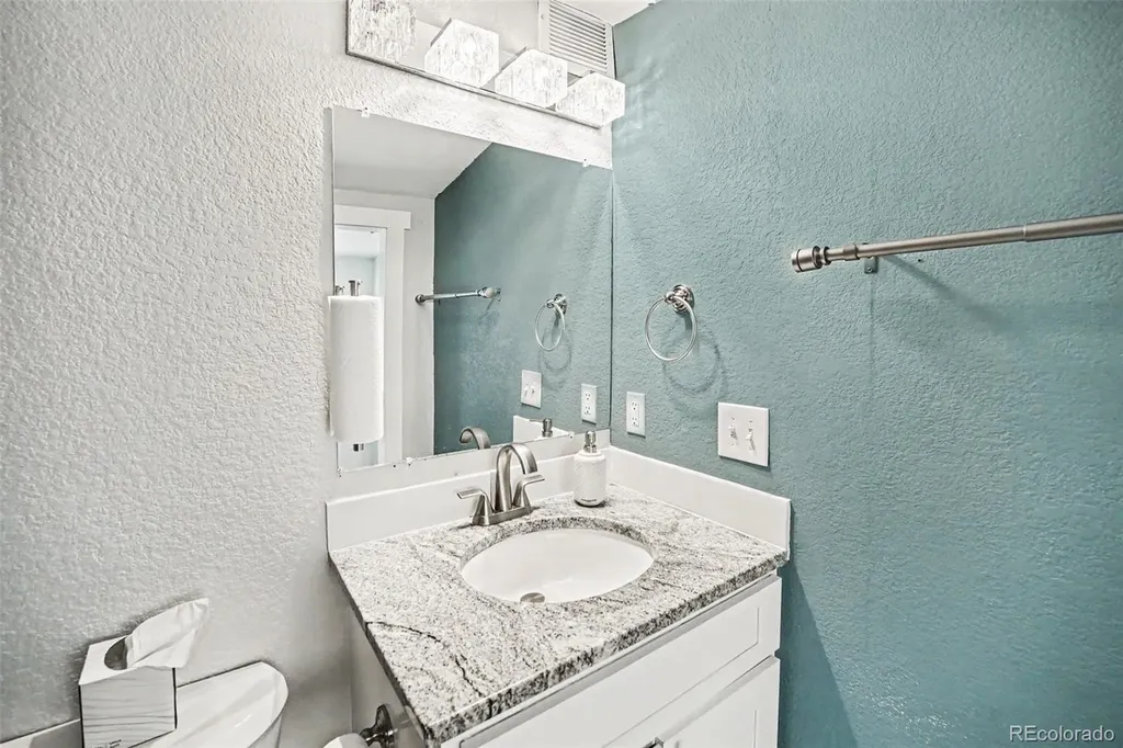 624 Stuart Street Denver CO 80204