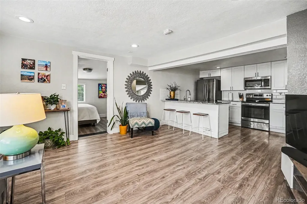 624 Stuart Street Denver CO 80204