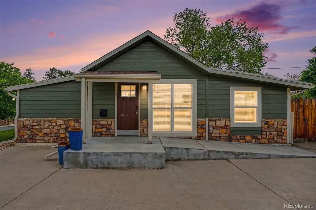 624 Stuart Street Denver CO 80204