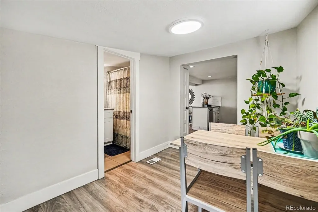 624 Stuart Street Denver CO 80204