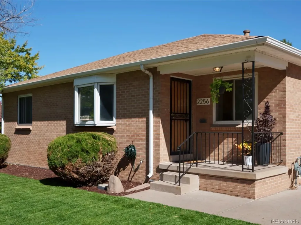 2256 S Zenobia Street Denver CO 80219