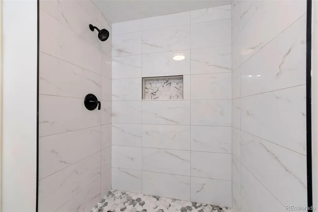 14080 E Quinn Circle Aurora CO 80015