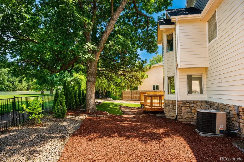 3986 S Sable Circle Aurora CO 80014