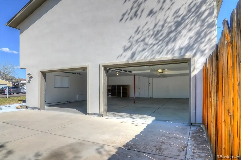 8246 S Dover Street Littleton CO 80128