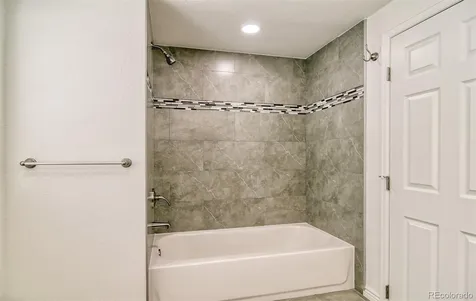 8246 S Dover Street Littleton CO 80128