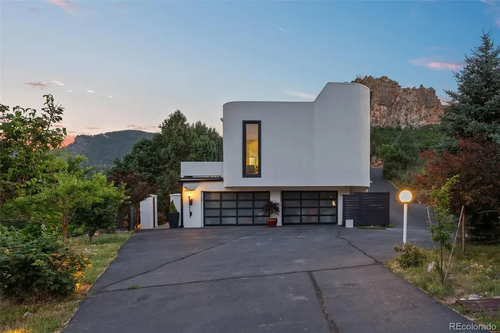 6671 Wauconda Drive Larkspur CO 80118