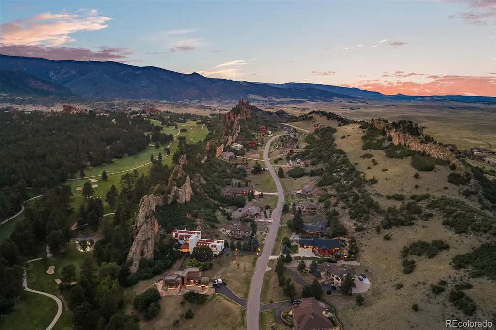 6671 Wauconda Drive Larkspur CO 80118