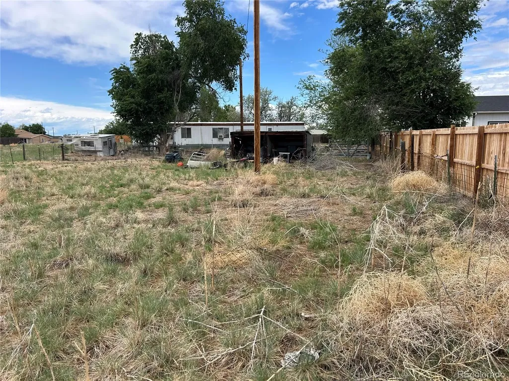 15684 Mary Avenue Fort Lupton CO 80621