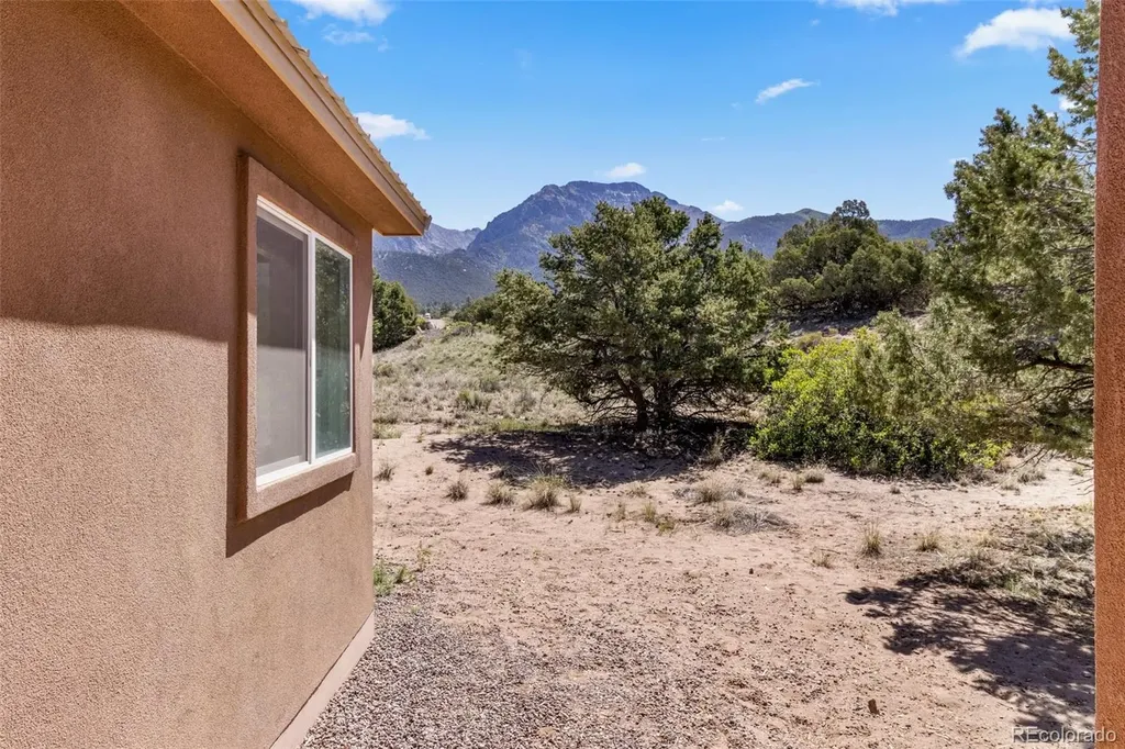 751 Rendezvous Way Crestone CO 81131