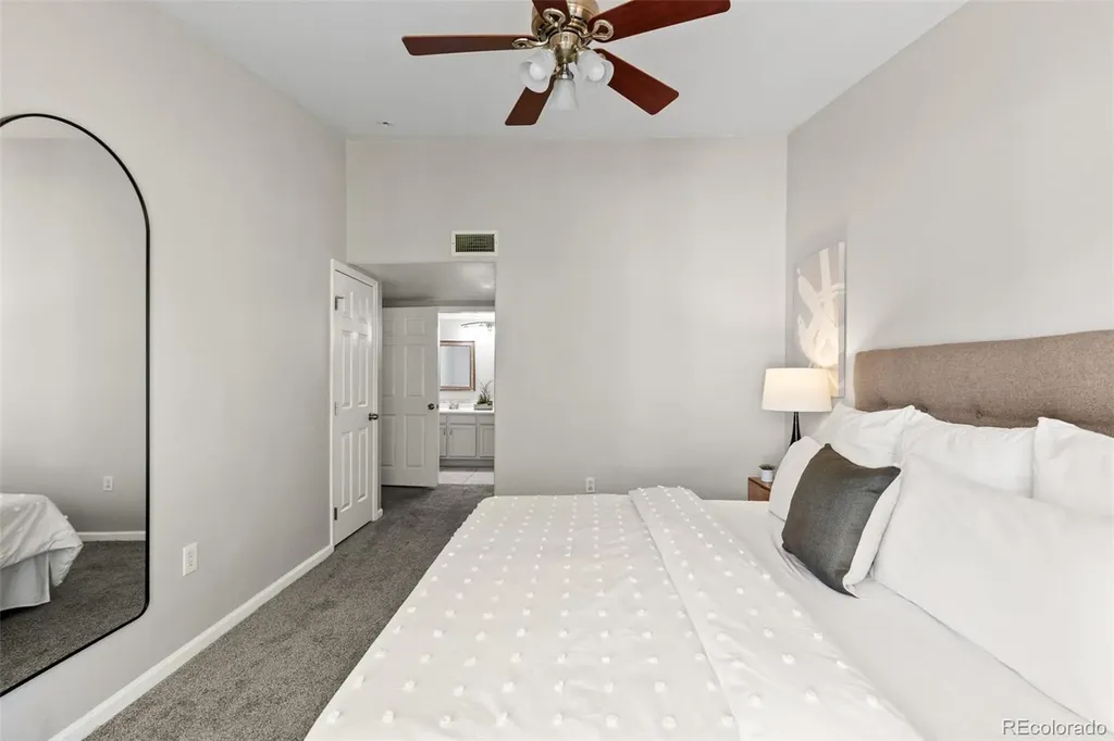 5443 S Dover Street Denver CO 80123