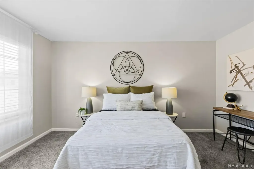 5443 S Dover Street Denver CO 80123