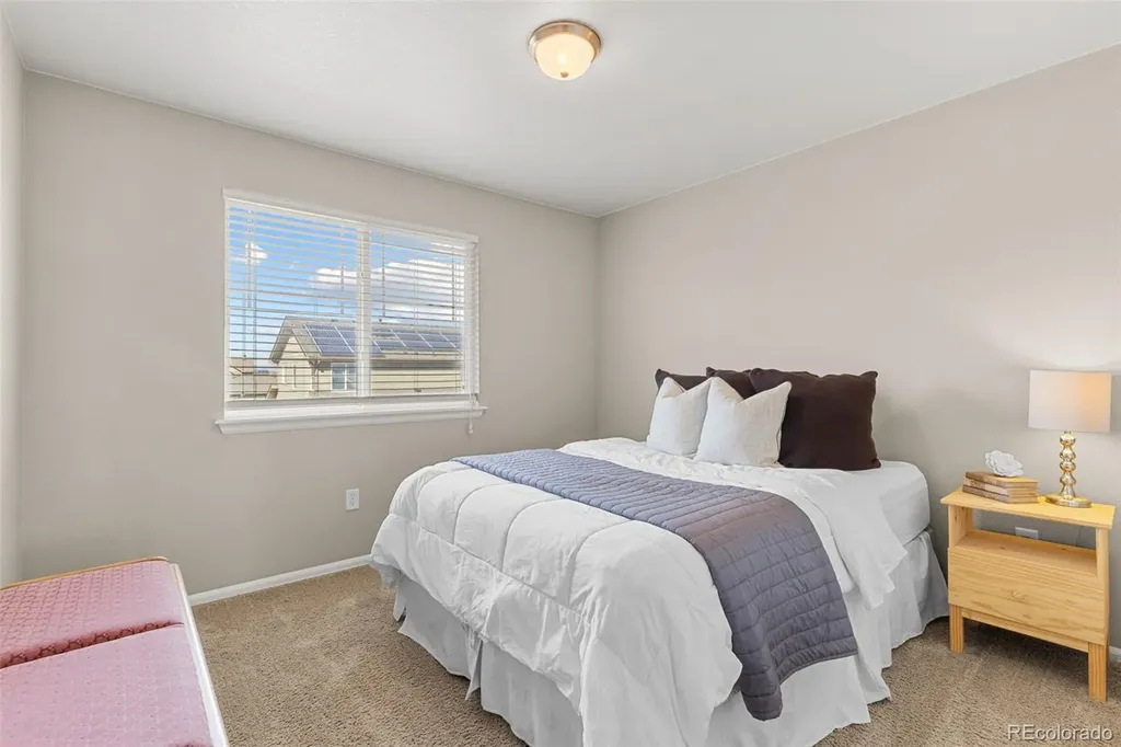 163 N Jamestown Way Aurora CO 80018