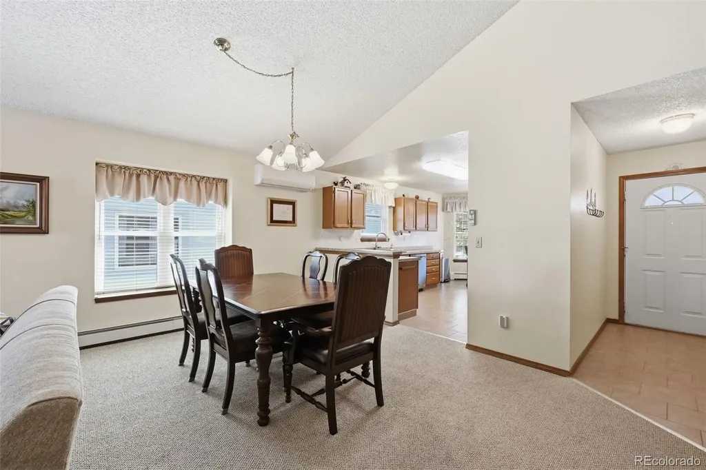 8237 Telegraph Drive Colorado Springs CO 80920