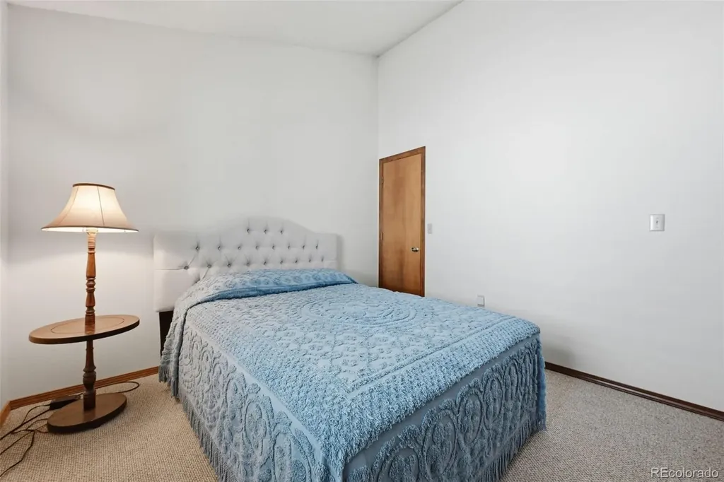 8237 Telegraph Drive Colorado Springs CO 80920