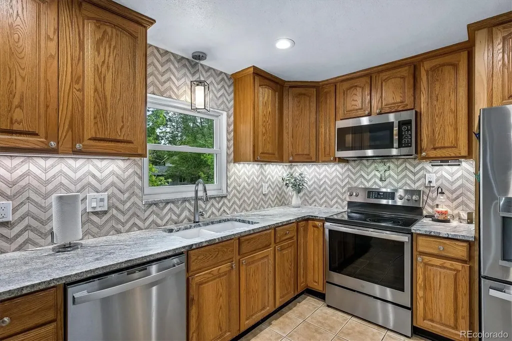 15671 E Jefferson Avenue Aurora CO 80013