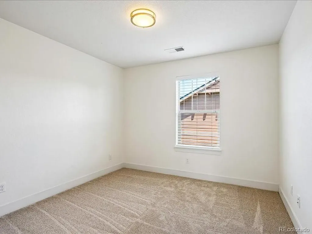 5073 N Xenia Street Denver CO 80238