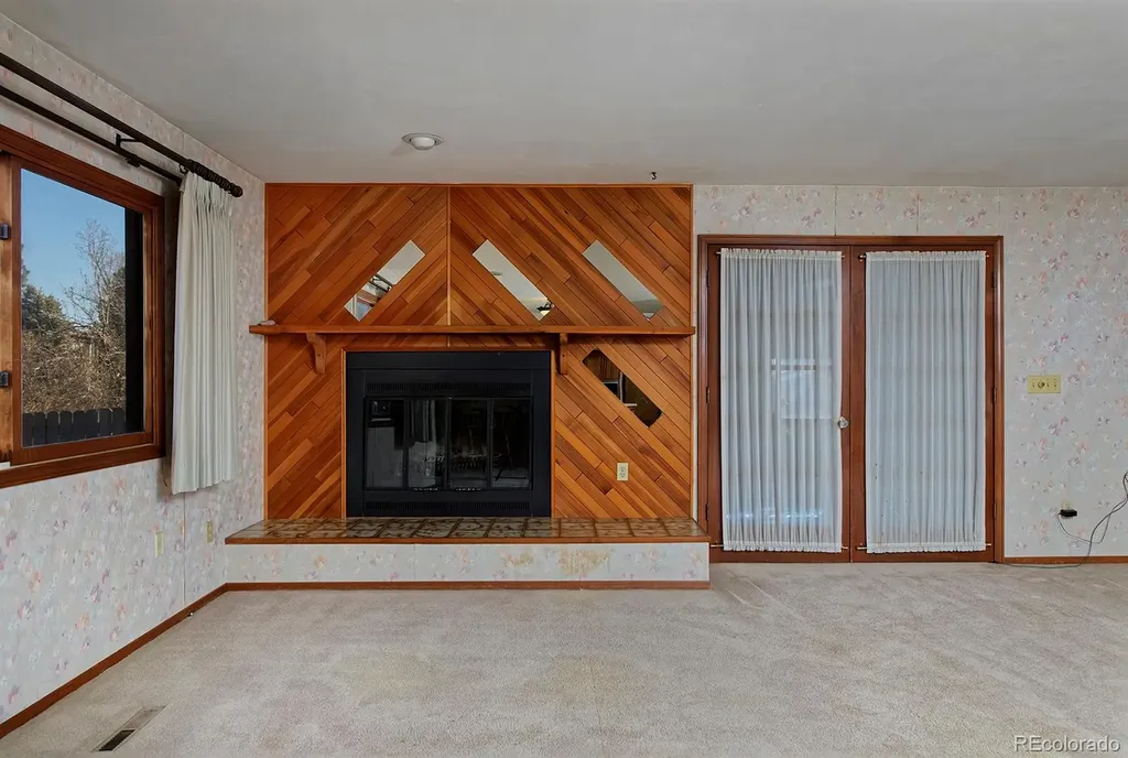 570 W Ash Street Louisville CO 80027