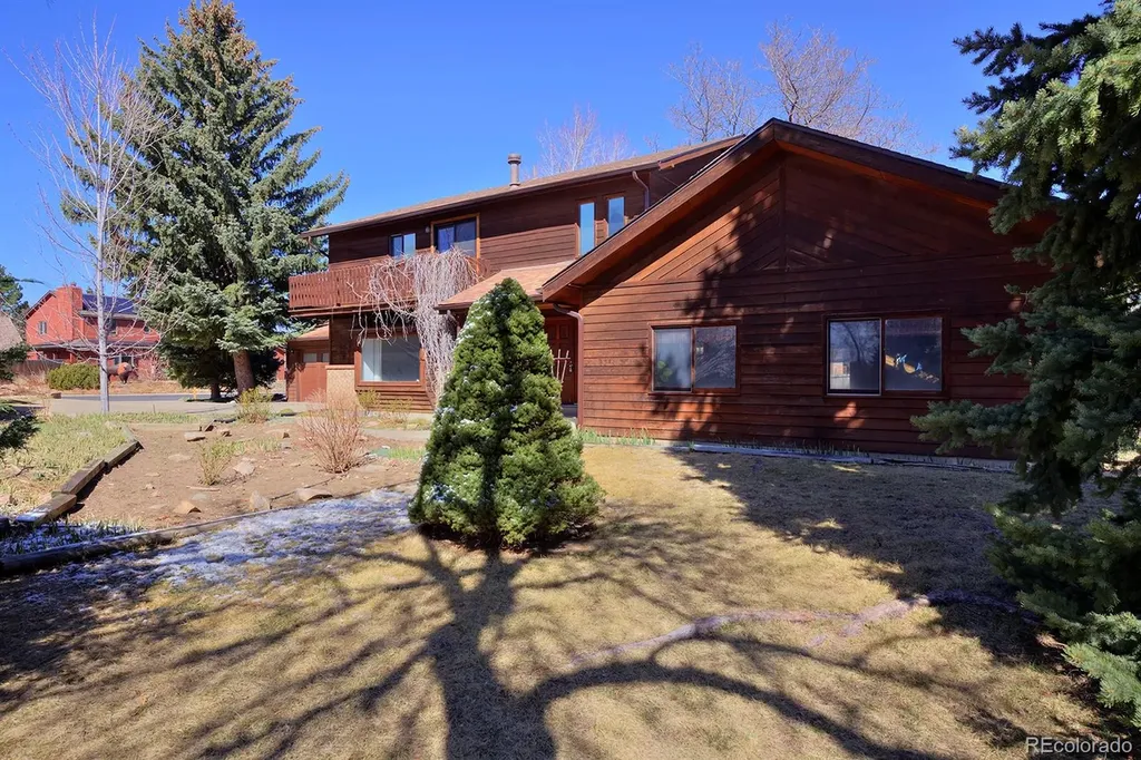 570 W Ash Street Louisville CO 80027