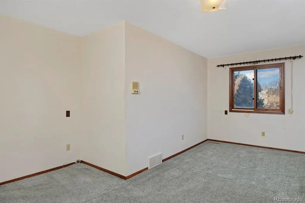 570 W Ash Street Louisville CO 80027