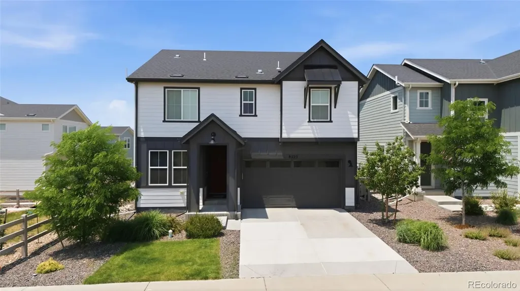 8223 Big Thompson Street Littleton CO 80125