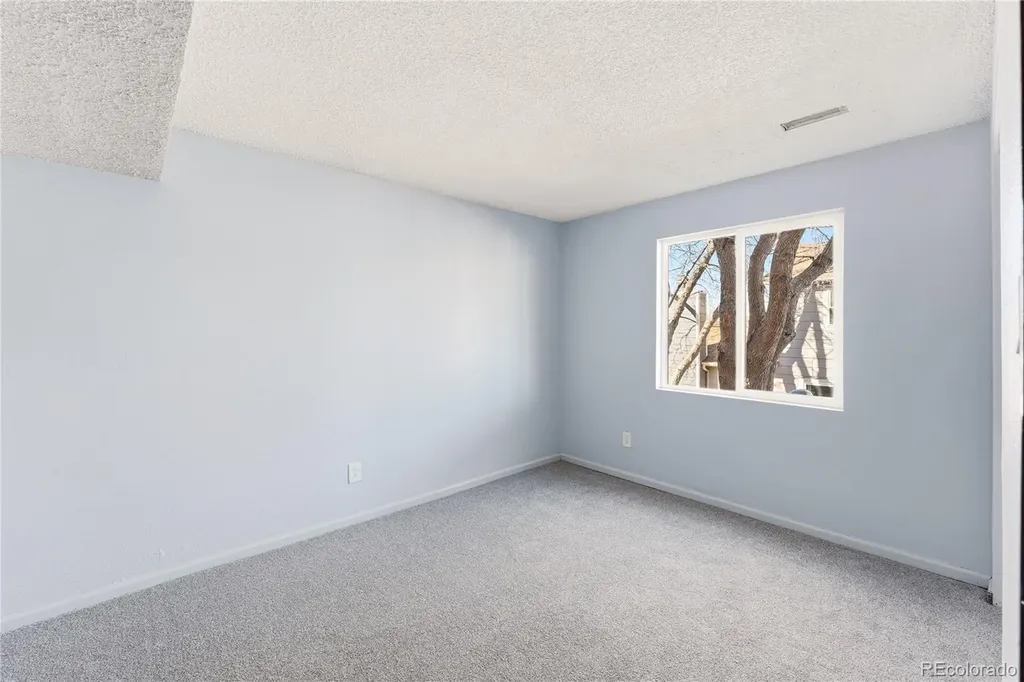 551 W Crestline Circle Littleton CO 80120