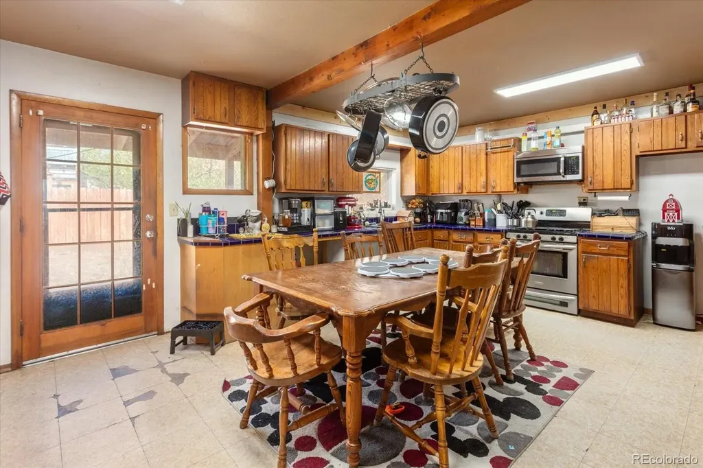 125 1st Street Saguache CO 81149